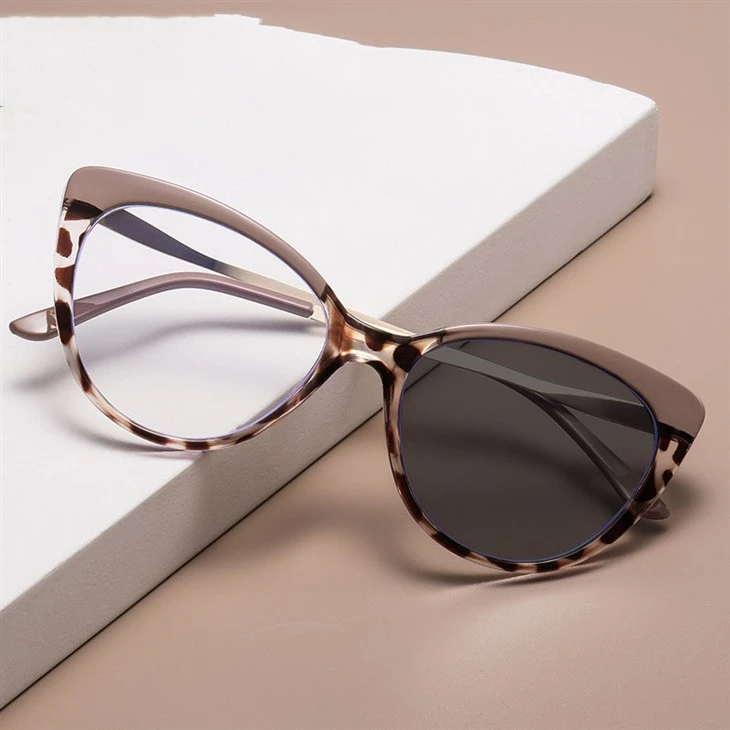 Photochromic Blue Light Glasses